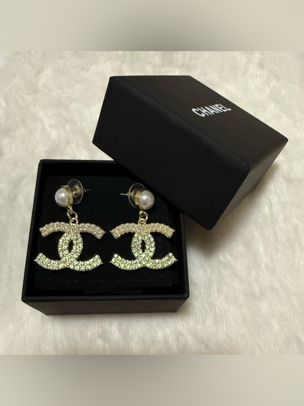 Elegant Drop Luxury Earrings with Pearl Tops